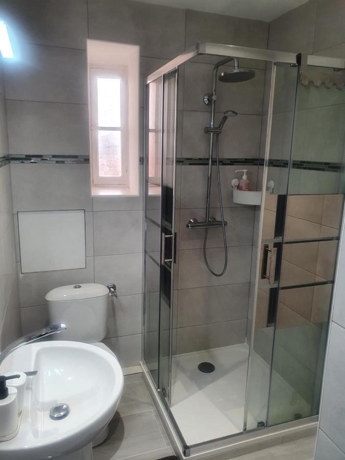 Bed and Breakfast La Baieta Moulinet  Экстерьер фото